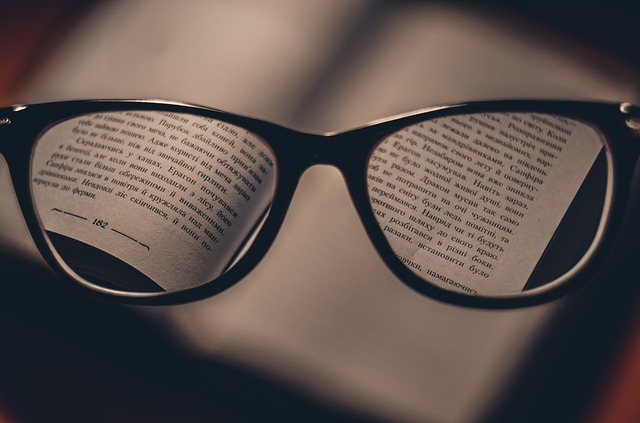 Stories or Signal? Automated analytics Stories or Signal? Automated analytics