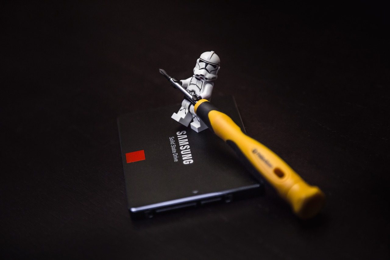 Embedded analytics - Yellowfin - Build vs. buy Embedded analytics - Yellowfin - Build vs. buy